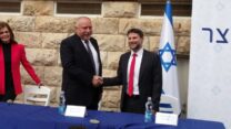 בצלאל סמוטריץ' ואביגדור ליברמן בטקס החלפת תפקידים במשרד האוצר  (צילום: גל רקובר)