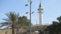 מסגד בכניסה ליישוב לקייה (צילום: ויקיפדיה)