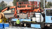 עובדי מיכון כבד (צילום אילוסטרציה: אור גואטה)