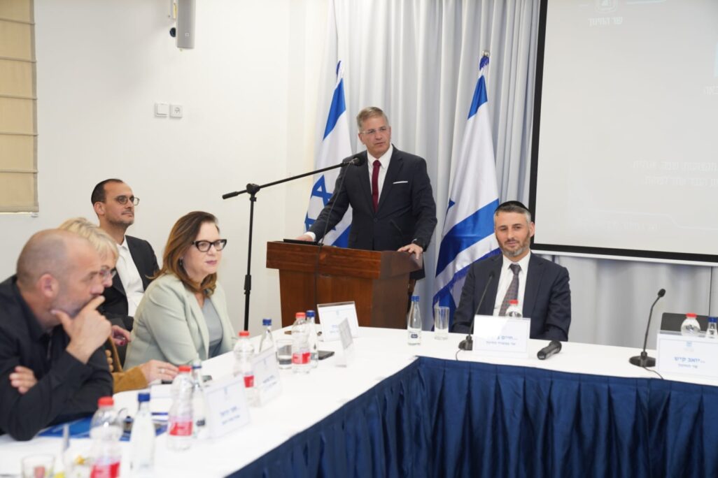 שר החינוך יואב קיש מכריז על רפורמת הבגרויות (צילום: דוברות משרד החינוך) שר החינוך יואב קיש מכריז על רפורמת הבגרויות (צילום: דוברות משרד החינוך)