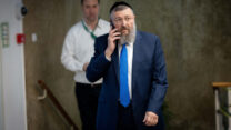 שר העבודה יואב בן צור (צילום: יונתן זינדל/פלאש90)
