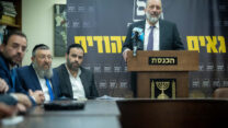 יושב ראש ש״ס אריה דרעי מגיב לפסיקת בג״ץ נגדו (צילום: יונתן זינדל/פלאש90)