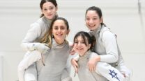 שורה ראשונה מימין: מאי טיאגונוב קגן, ליאור דרוק, שורה שנייה מימין: ליהי קורן וגילי קוריצקי (צילום: Team Bizzi)