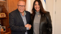 שרת התחבורה מירי רגב ויו"ר ההסתדרות ארנון בר-דוד (צילום: דוברות ההסתדרות)