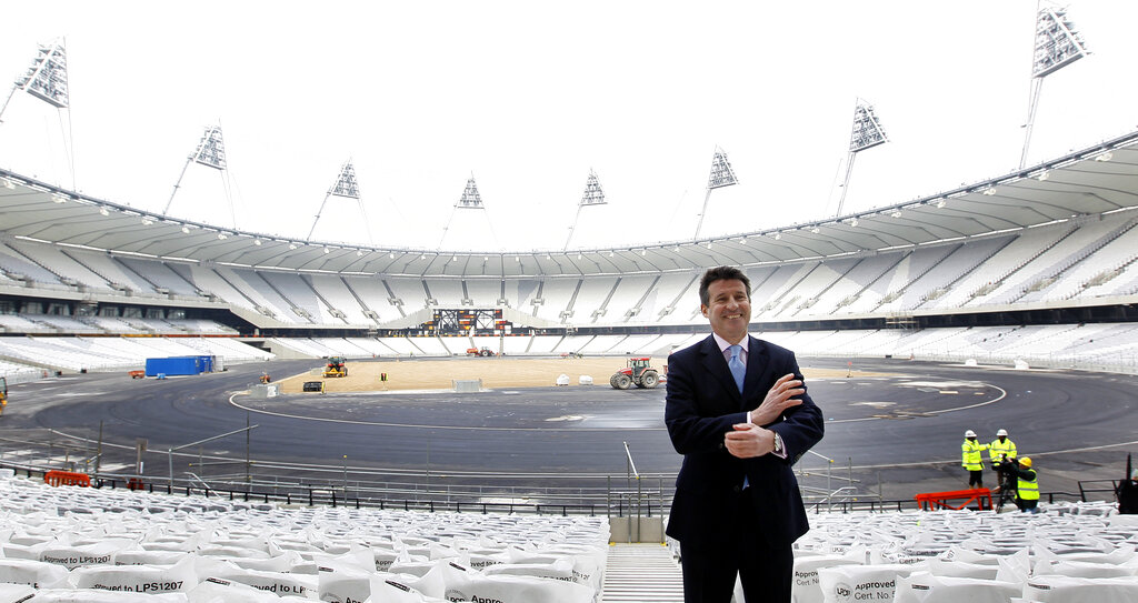 סבסטיאן קו יו"ר התאחדות האתלטיקה העולמית (צילום: AP/Alastair Grant)