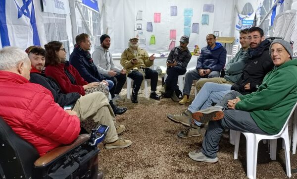 מאהל שביתת הרעב שהוקם מול משכן הכנסת (צילום: באדיבות מאהל ההסכמות)
