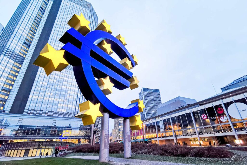 הבנק האירופי המרכזי (צילום: ilolab/shutterstock.com)