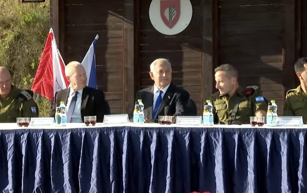 ראש הממשלה בנימין נתניהו ושר הביטחון יואב גלנט (צילום: איתי בית-און /לע"מ) ראש הממשלה בנימין נתניהו ושר הביטחון יואב גלנט (צילום: איתי בית-און /לע"מ)