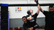 ליאור הרוש מוכתרת לאלופת ישראל ב-MMA. "אם הייתי מפסידה לא הייתי בוכה כמו כשניצחתי" (צילום: יפעת ירושלמי, באדיבות איגוד ה-MMA בישראל)