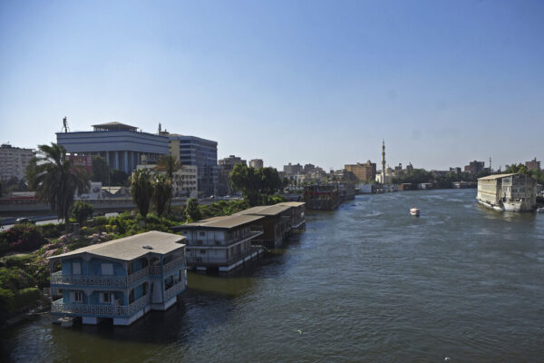 נהר הנילוס במצרים. נהר מלאכותי באורך 144 ק"מ נבנה במקביל אליו כדי לאפשר גדילה של החקלאות במדינה (צילום: (AP Photo/Tarek Wagih)