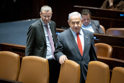 ראש הממשלה בנימין נתניהו ושר המשפטים יריב לוין (צילום: יונתן זינדל/פלאש90) ראש הממשלה בנימין נתניהו ושר המשפטים יריב לוין (צילום: יונתן זינדל/פלאש90)