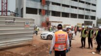 זירת תאונת עבודה בנתניה (צילום: דוברות איחוד הצלה)