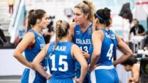 נבחרת הנשים של ישראל בכדורסל 3X3 באליפות הועלם בוינה (צילום: fiba.com)