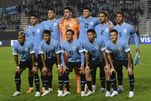 נבחרת אורוגוואי עד גיל 20 (צילום: AP /Gustavo Garello)