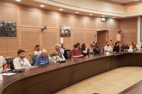 The Knesset's Youth Affairs Committee (Photo: Dani Shem Tov, Knesset Spokesperson)