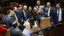 הקואליציה לאחר אישור החוק להגבלת השימוש בעילת הסבירות באופן סופי (קרדיט : נועם מושקוביץ / דוברות הכנסת)
