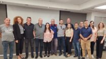 חתימת הסכם קיבוצי בחברה המרכזית למשקאות (צילום: דוברות ההסתדרות)