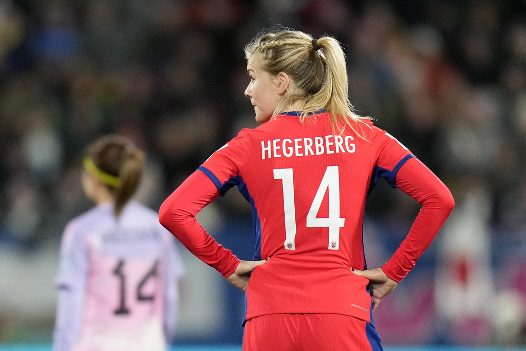 אדה הגרברג מנבחרת נורבגיה, בהפסד ליפן בשמינית גמר מונדיאל נשים 2023 (צילום: AP/Alessandra Tarantino)