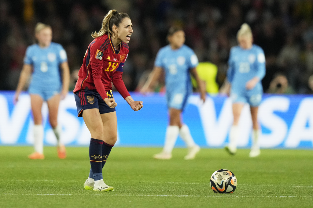 אולגה קרמונה מנבחרת ספרד חוגגת את שער מול אנגליה בגמר מונדיאל נשים 2023 (צילום: AP/Rick Rycroft)