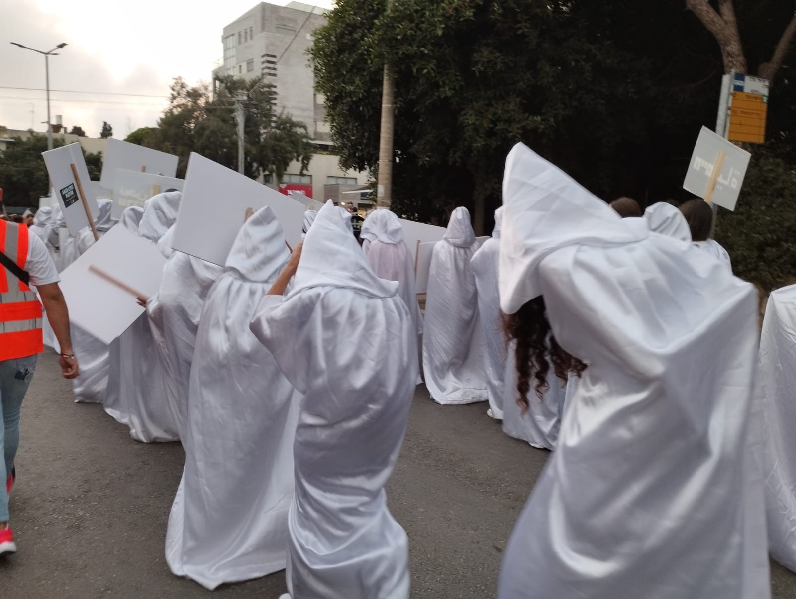 הפגנת 'מצעד המתים' בחיפה, במחאה על האלימות בחברה הערבית (צילום: צח בר תור)
