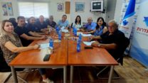 חתימת הסכם קיבוצי בטכנולוגיית להבים (צילום: דוברות ההסתדרות)