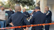 זירת אירוע האלימות בשכונת פסגת זאב בירושלים, בו נרצח אדם בשנות ה-30 לחייו (צילום: דוברות המשטרה)