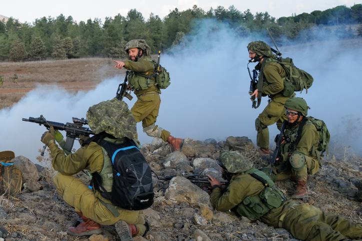 חיילי מילואים בגבול ישראל ועזה (צילום: מיכאל גלעדי/פלאש90)