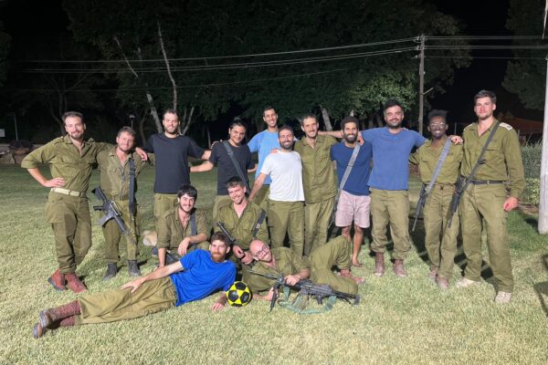 המילואימניקים של מחלקה 2 פלוגה ג' (צילום: אלבום פרטי)