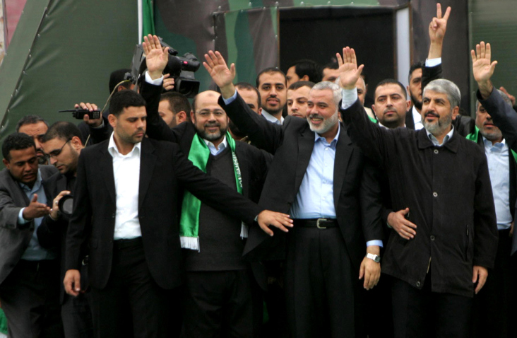 (From right) Khaled Mashal and Ismail Haniyeh at the 25th anniversary of the founding of the Islamic Movement in Gaza, December 2022 (Photo: Abed Rahim Khatib / Flash90).