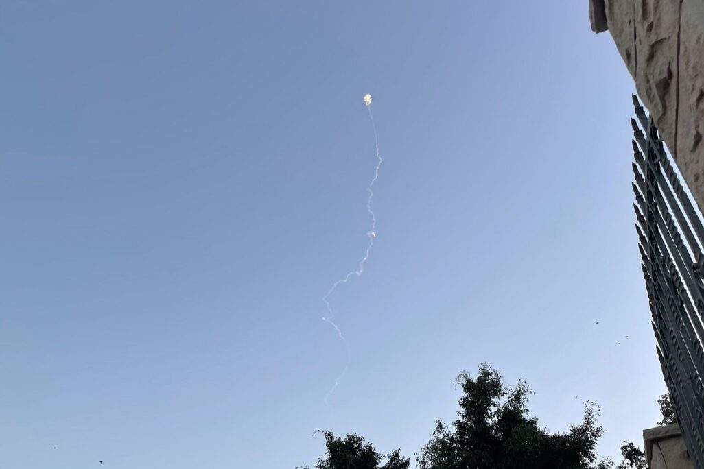 ירוט מעל עכו (צילום: יאיר צוקר) ירוט מעל עכו (צילום: יאיר צוקר)