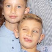 האחים אור (16) ויגיל (12) יעקב (צילום: מטה משפחות החטופים)