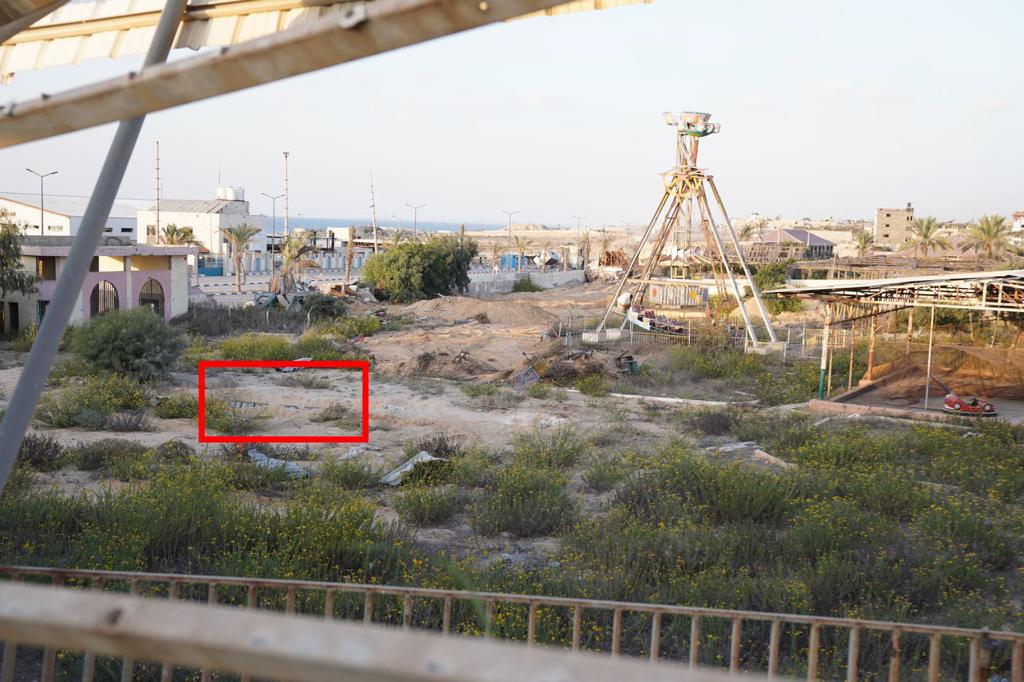 משגר רקטות ליד מגרש משחקים ברצועת עזה (צילום: דובר צה"ל) משגר רקטות ליד מגרש משחקים ברצועת עזה (צילום: דובר צה"ל)