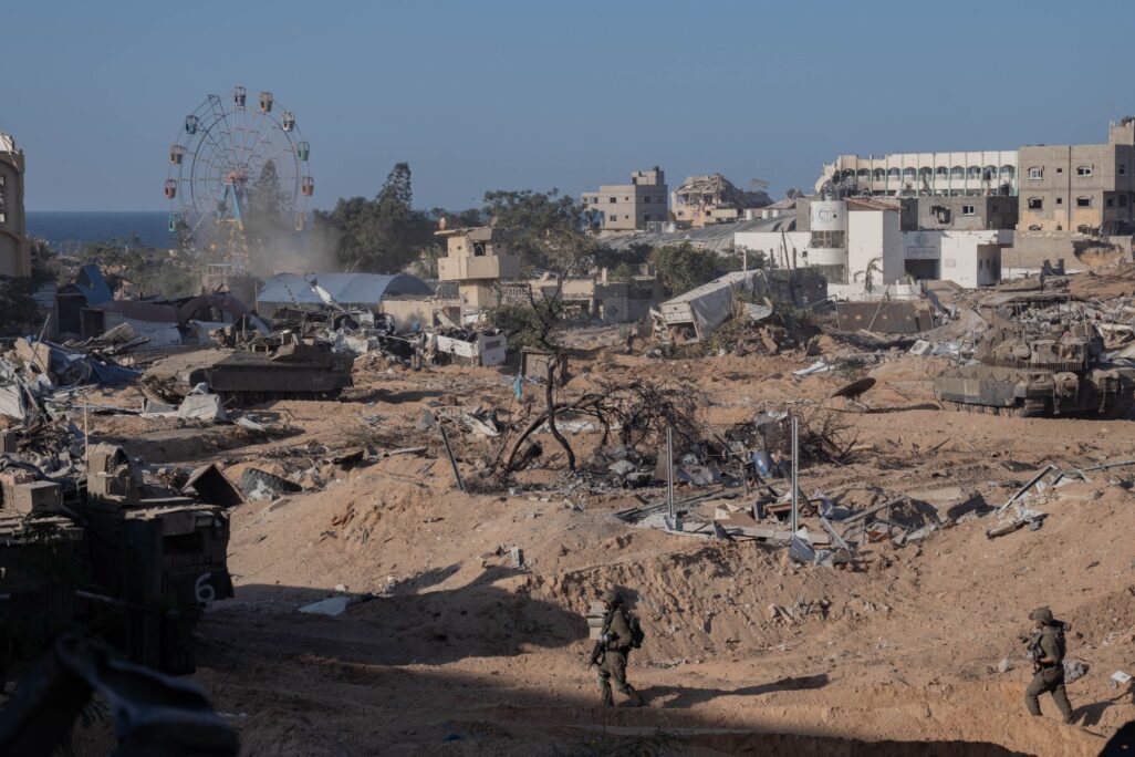 כוחות צה"ל פועלים ברצועת עזה (צילום: דובר צה"ל) כוחות צה"ל פועלים ברצועת עזה (צילום: דובר צה"ל)