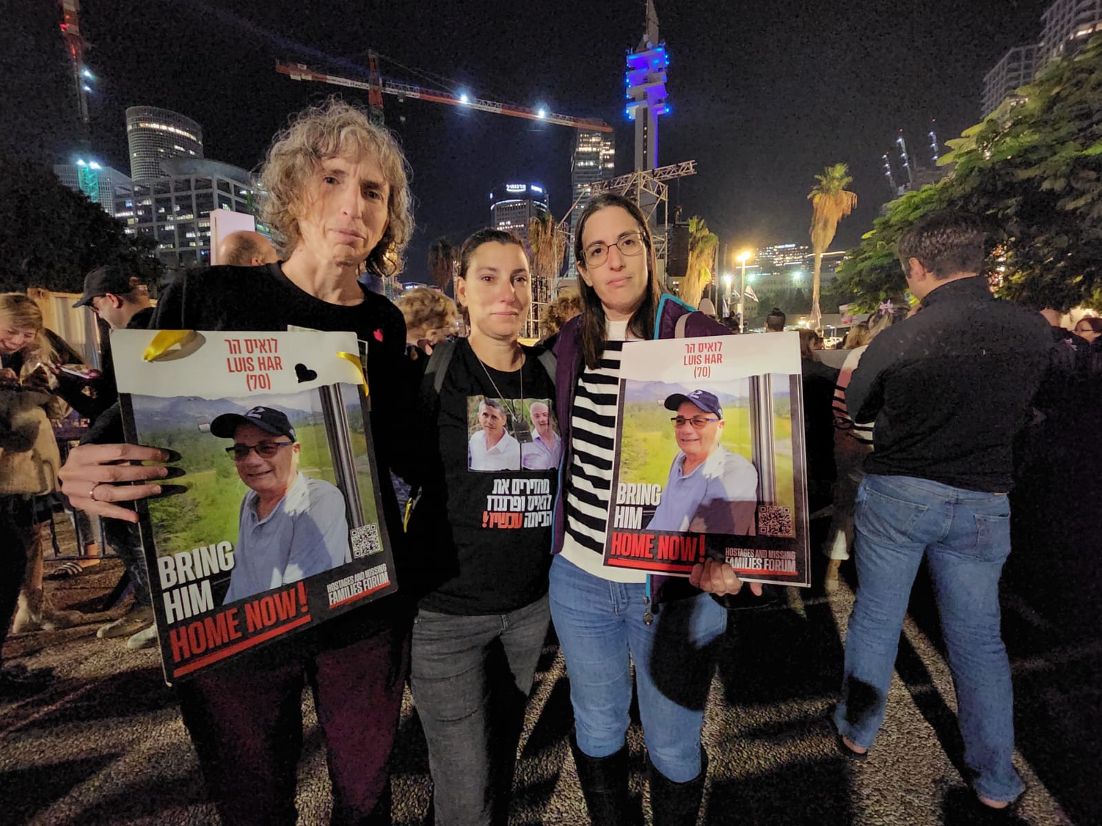 כרמל גולדשמידט (מימין), קרין הר בז'רנו ורותם גולדשמידט (צילום: דפנה איזברוך)