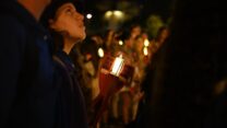 חניכה במצעד הלפידים של תנועות הנוער (צילום: שירי עציץ)