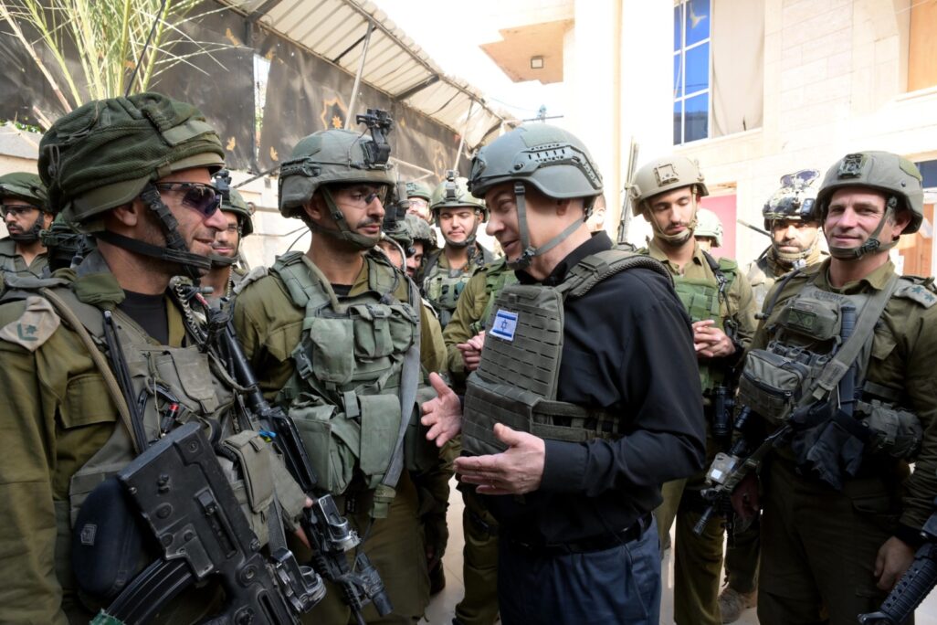 ביקור ראש הממשלה נתניהו בצפון רצועת עזה (צילום: אבי אוחיון /לע"מ) ביקור ראש הממשלה נתניהו בצפון רצועת עזה (צילום: אבי אוחיון /לע"מ)