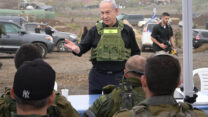 ראש הממשלה בנימין נתניהו, בהערכת מצב בפיקוד צפון (צילום: עמוס בן גרשום /לע"מ)