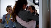סהר קלדרון בשובה מהשבי (צילום: דובר צה"ל)