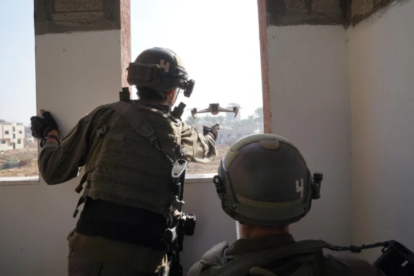 לוחמי דובדבן בחאן יונס (צילום: דובר צה"ל)