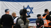זירת הפיגוע ברעננה (צילום גילי יערי /פלאש90)
????