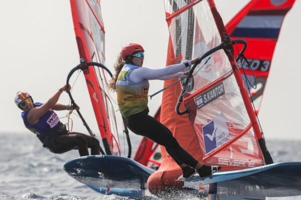 שרון קנטור באליפות העולם בגלישת רוח (צילום: sailing energy)