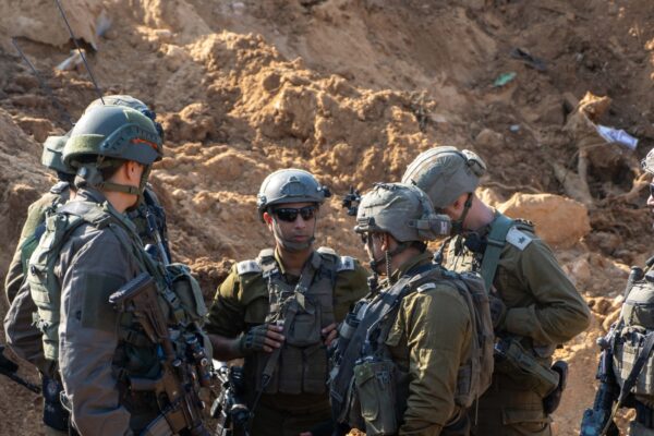 כוח צה"ל בדרג׳ תופאח (צילום: דובר צה"ל)