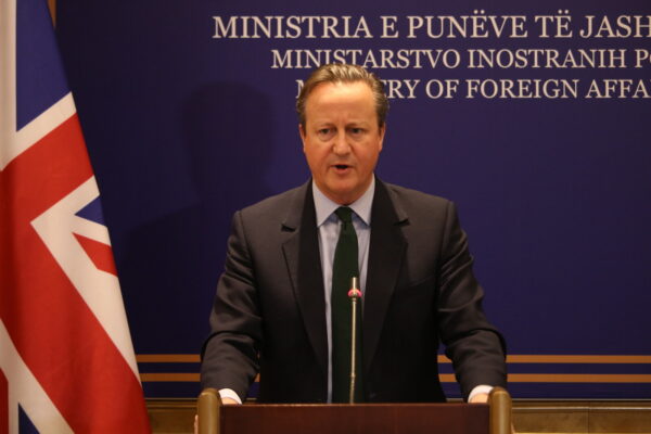 שר החוץ של בריטניה וראש ממשלתה לשעבר, דיוויד קמרון (צילום: Erkin Keci / AnadoluNo via  rueters)