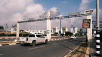 הכניסה לעיר שדרות (צילום: דוד טברסקי)