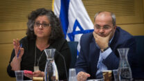 חברי ההכנסת אחמד טיבי ועאידה תומא-סלימאן (צילום: מרים אלסטר/פלאש90)