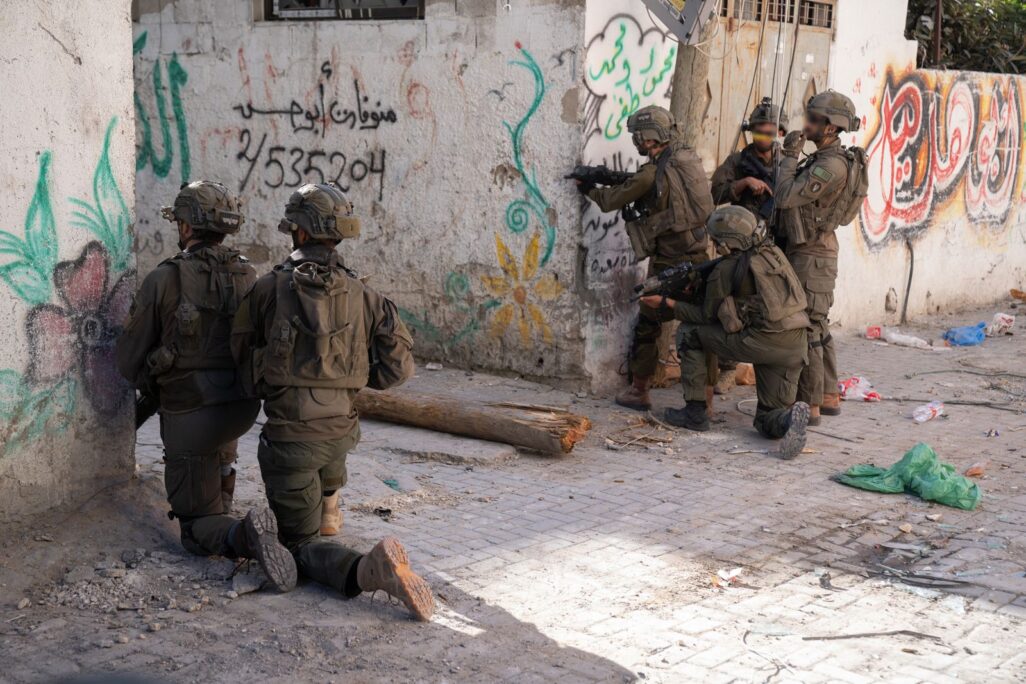 לוחמי צה"ל פועלים ברצועה (צילום: דובר צה"ל)