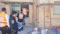 זירת תאונת העבודה בקריית אתא (צילום: איחוד הצלה)