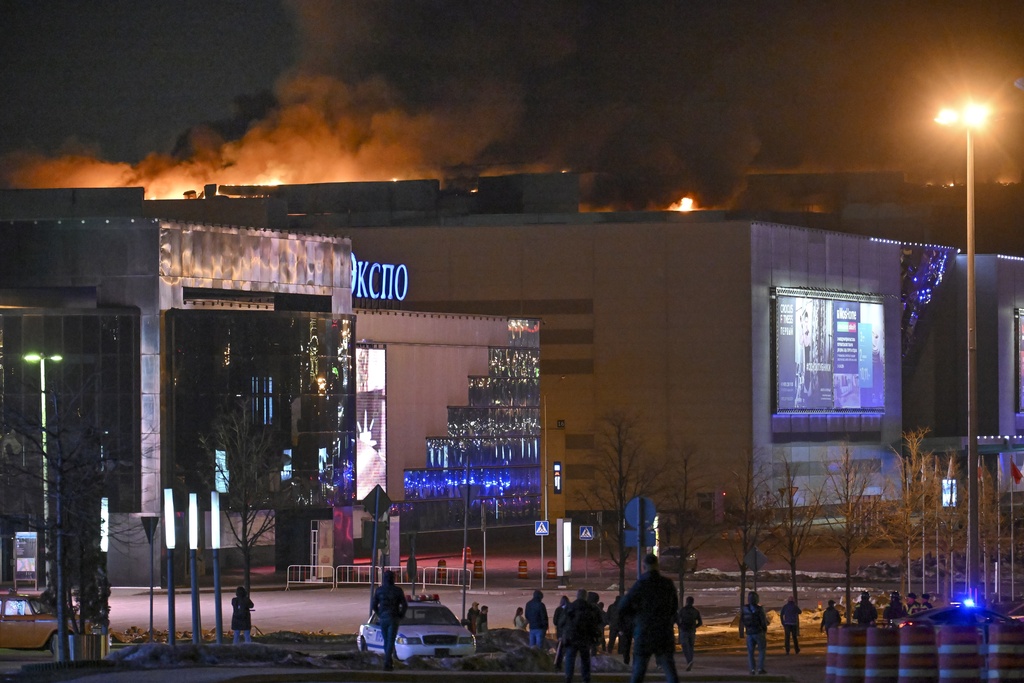 האולם בו התרחש אירוע ירי המוני ליד מוסקבה (צילום: AP/Dmitry Serbarikov)