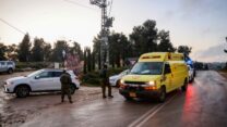 כוחות הביטחון וההצלה בזירת פיגוע הירי בגוש עציון (צילום: חיים גולדברג/ פלאש90)