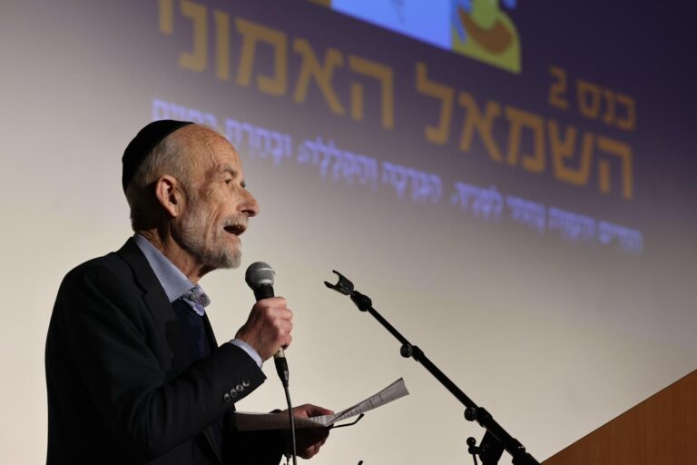 הרב דניאל אפשטיין: "להיות במיעוט זה לא להיות במְיוּט, זה לדבר" (צילום: אור גואטה)